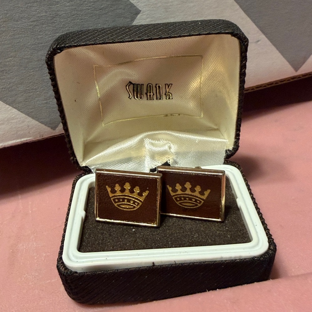 Vintage SWANK Gold and Black Crown Cufflinks